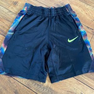 NIKE DRI FIT